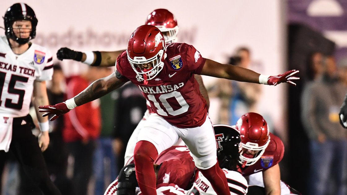 Arkansas Defeats Texas Tech, 39-26, in Liberty Bowl