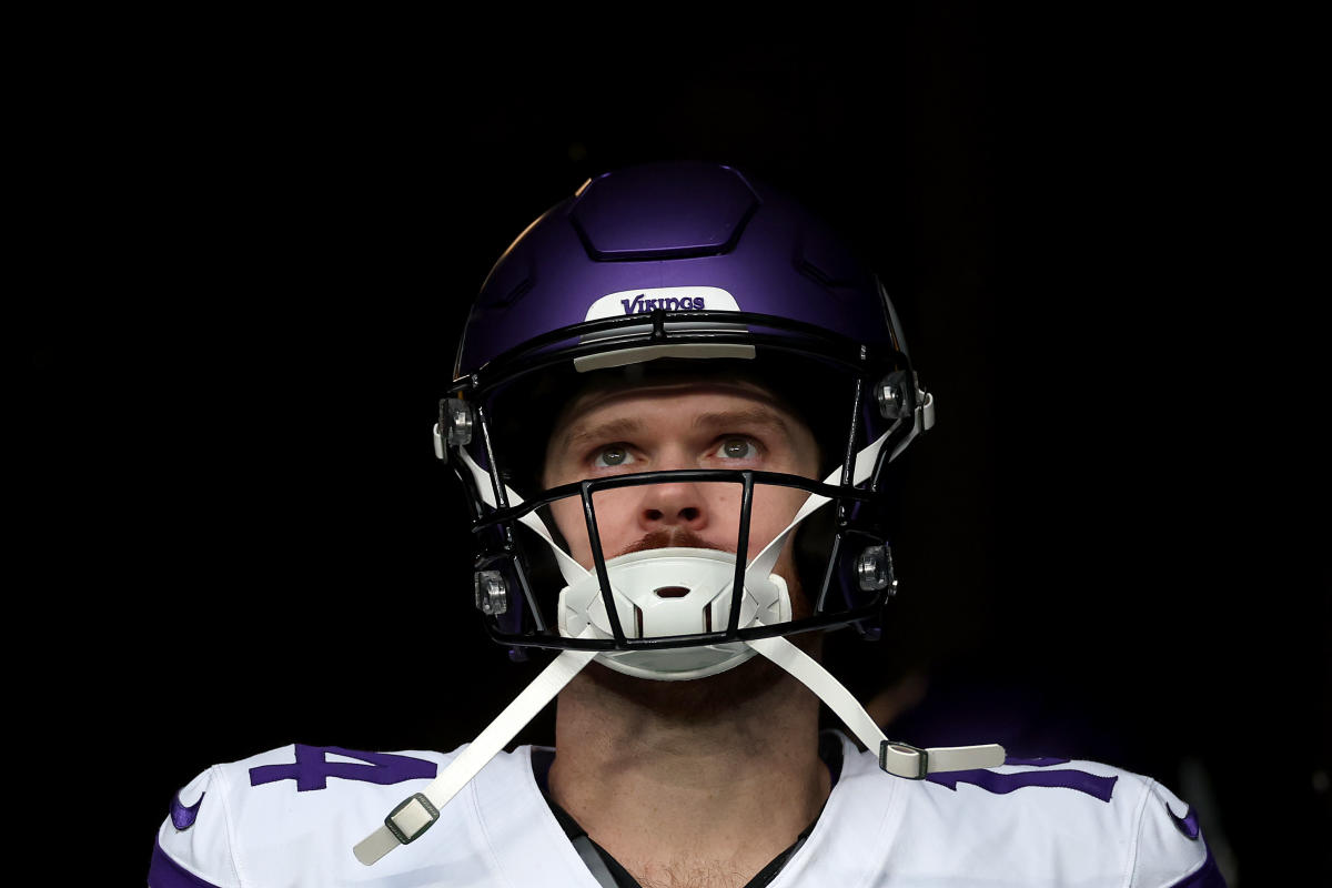 QB Room: Vikings keeping Sam Darnold and J.J. McCarthy together in 2025 is gaining momentum