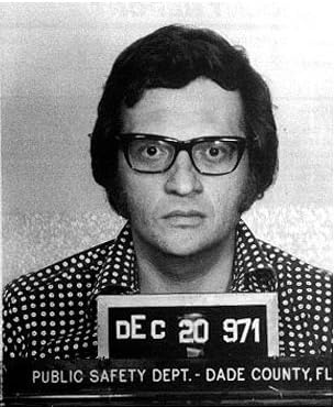 ConversationPrints LARRY KING MUG SHOT GLOSSY POSTER PICTURE PHOTO mugshot cnn glasses tv host