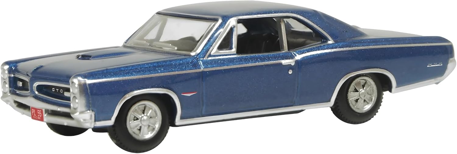 1966 Pontiac GTO Fontaine Blue Metallic 1/87 (HO) Scale Diecast Model Car 87PG66001