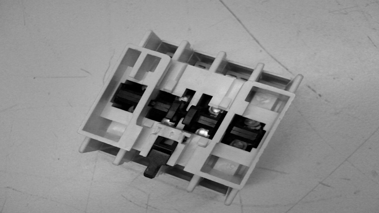 Schneider Electric Ladn403 Auxilary Contact Block 600Vac 240Vdc 10A Ladn403