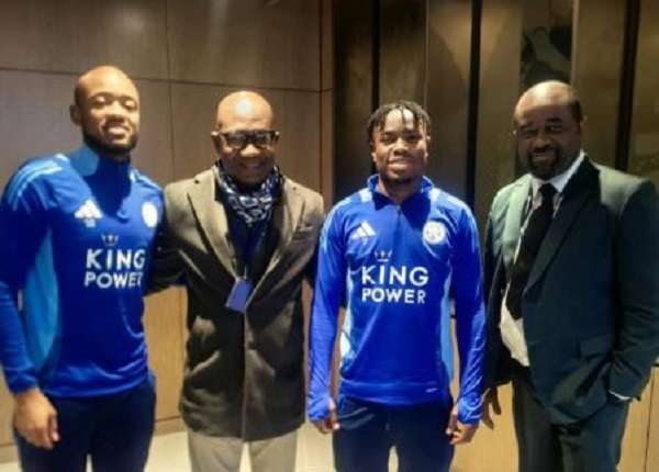 Kurt Okraku, Mark Addo visit Jordan Ayew, Fatawu Issahaku in UK on Christmas Day