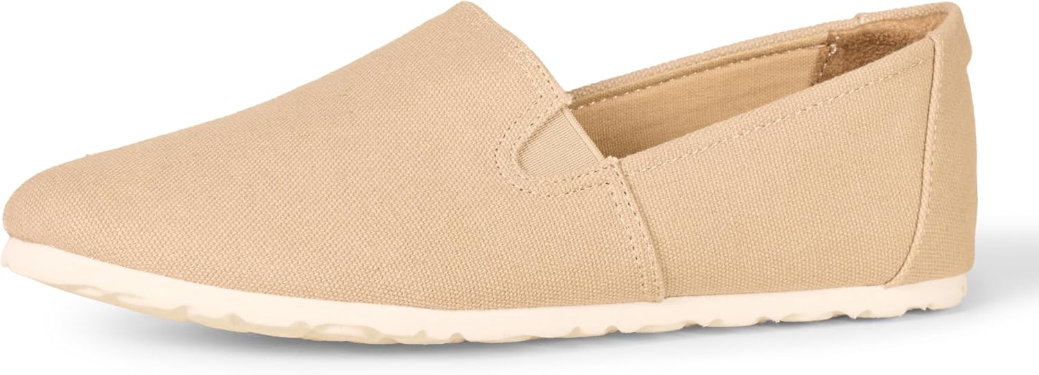 Amazon Essentials Women’s Casual Slip-On Canvas Flat