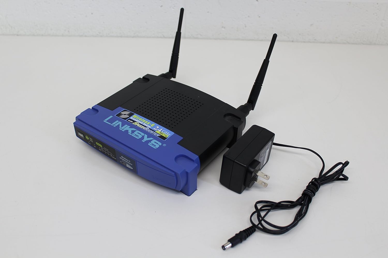 Cisco-Linksys WRT54GS Wireless-G Broadband Router with SpeedBooster