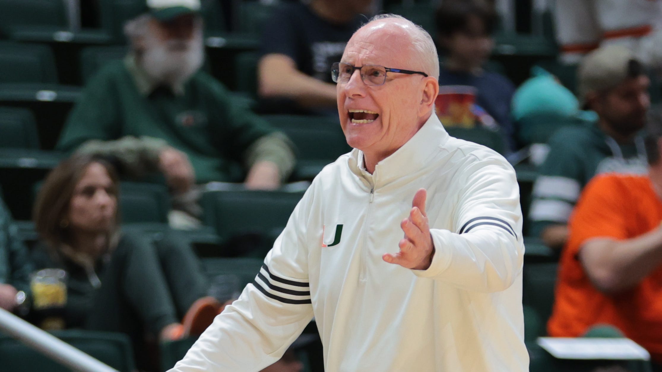 Miami basketball coach Jim Larrañaga reportedly stepping down