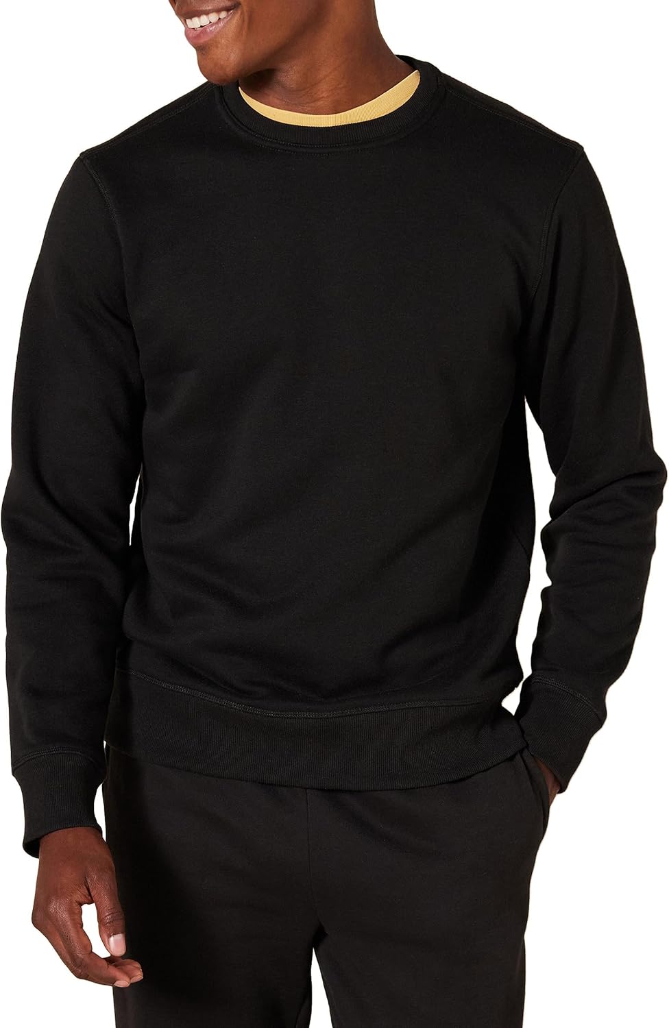 Amazon Essentials Men’s Fleece Crewneck Sweatshirt (Available in Big & Tall)