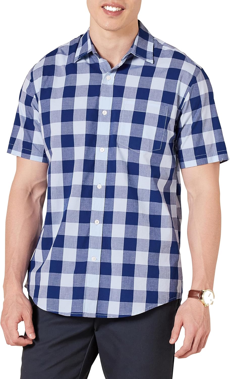 Amazon Essentials Men’s Regular-Fit Short-Sleeve Poplin Shirt