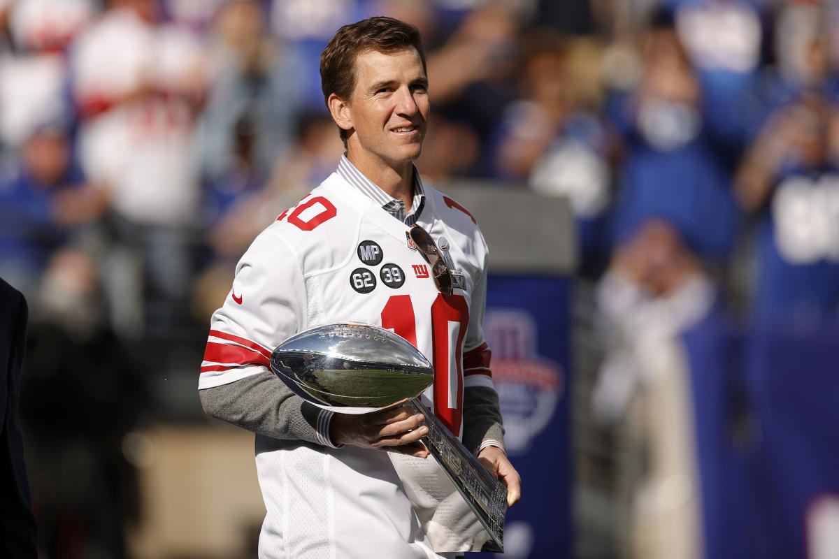 Eli Manning, Adam Vinatieri, Antonio Gates among 15 modern-era finalists for Pro Football Hall of Fame Class of 2025