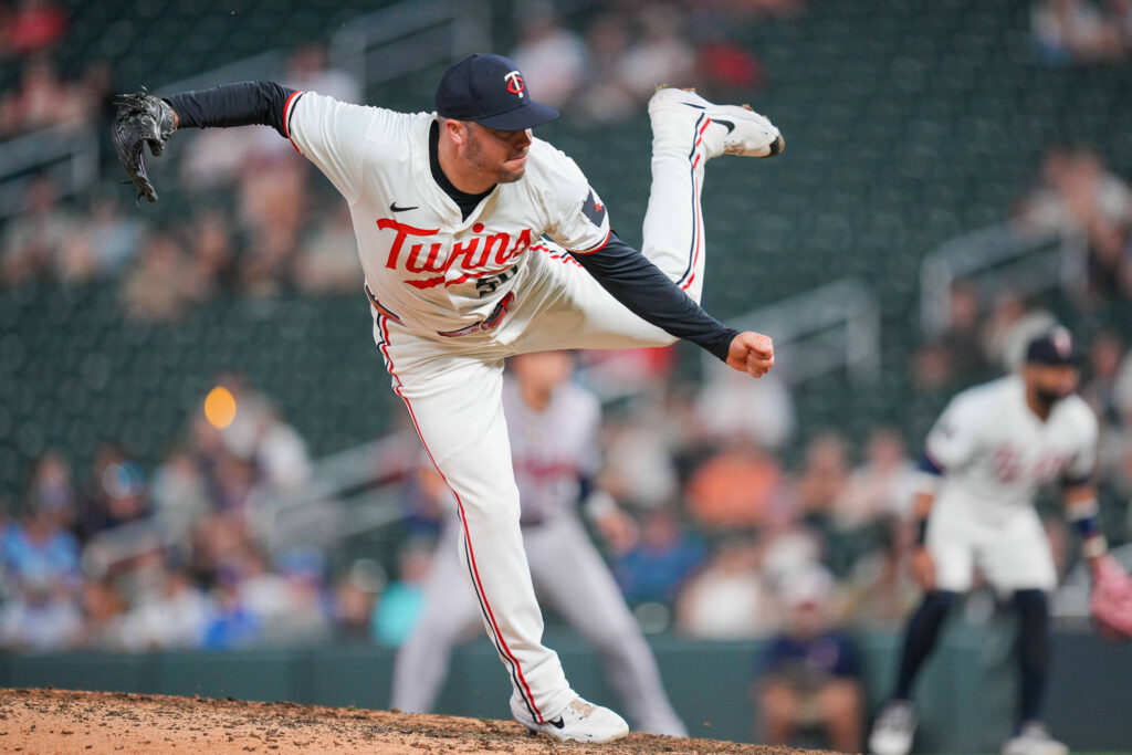 Cubs Sign Caleb Thielbar – MLB Trade Rumors