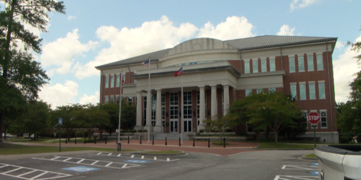 Effingham Co. Courthouse closed after State Court Judge dies by suicide