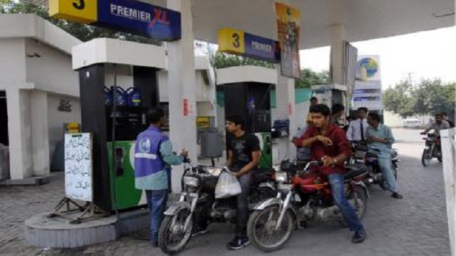 Petrol and diesel prices in Bhubaneswar on Dec 29, check rates