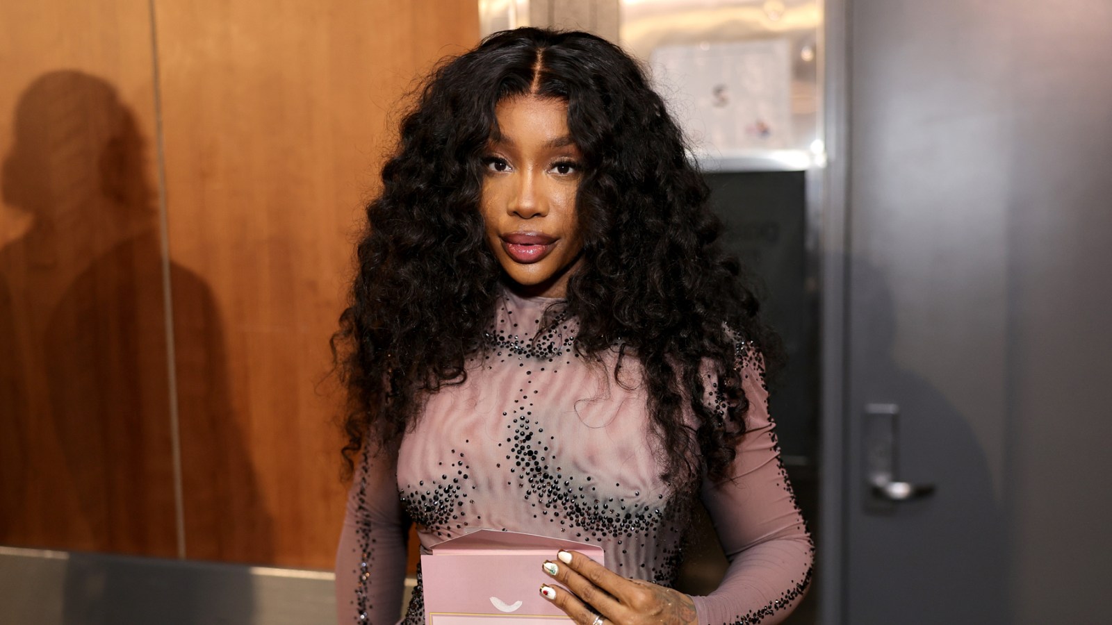 SZA Manager Terrence ‘Punch’ Henderson Splits With TDE, Singer