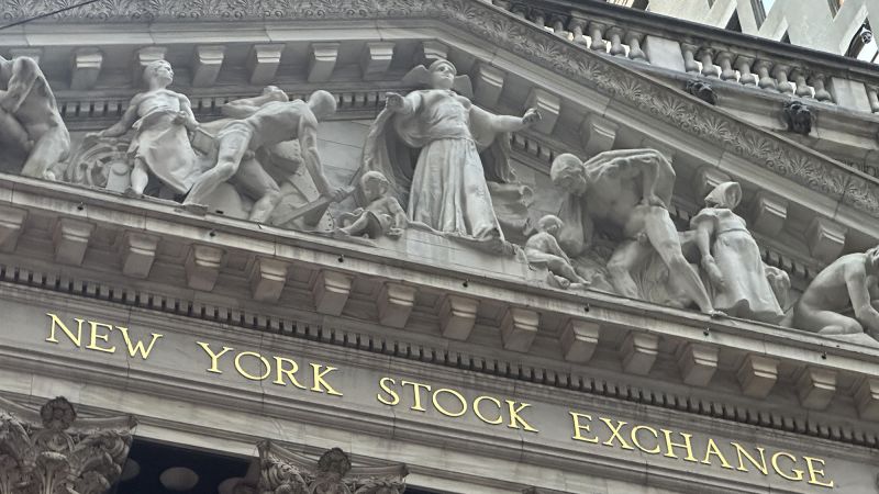 Markets stumble as Wall Street sells off Big Tech