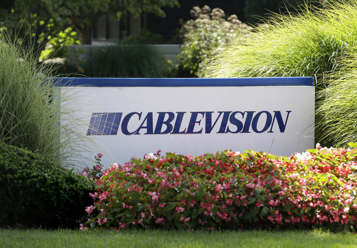 Charles Dolan, HBO and Cablevision founder, dies at 98