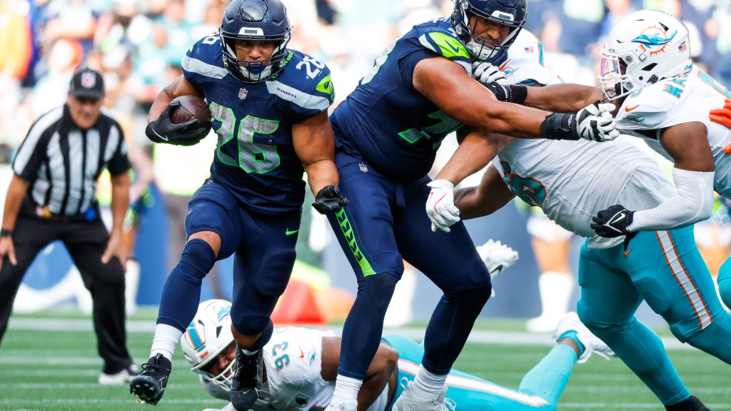 Seahawks should hand keys to backfield to Zach Charbonnet in Week 17