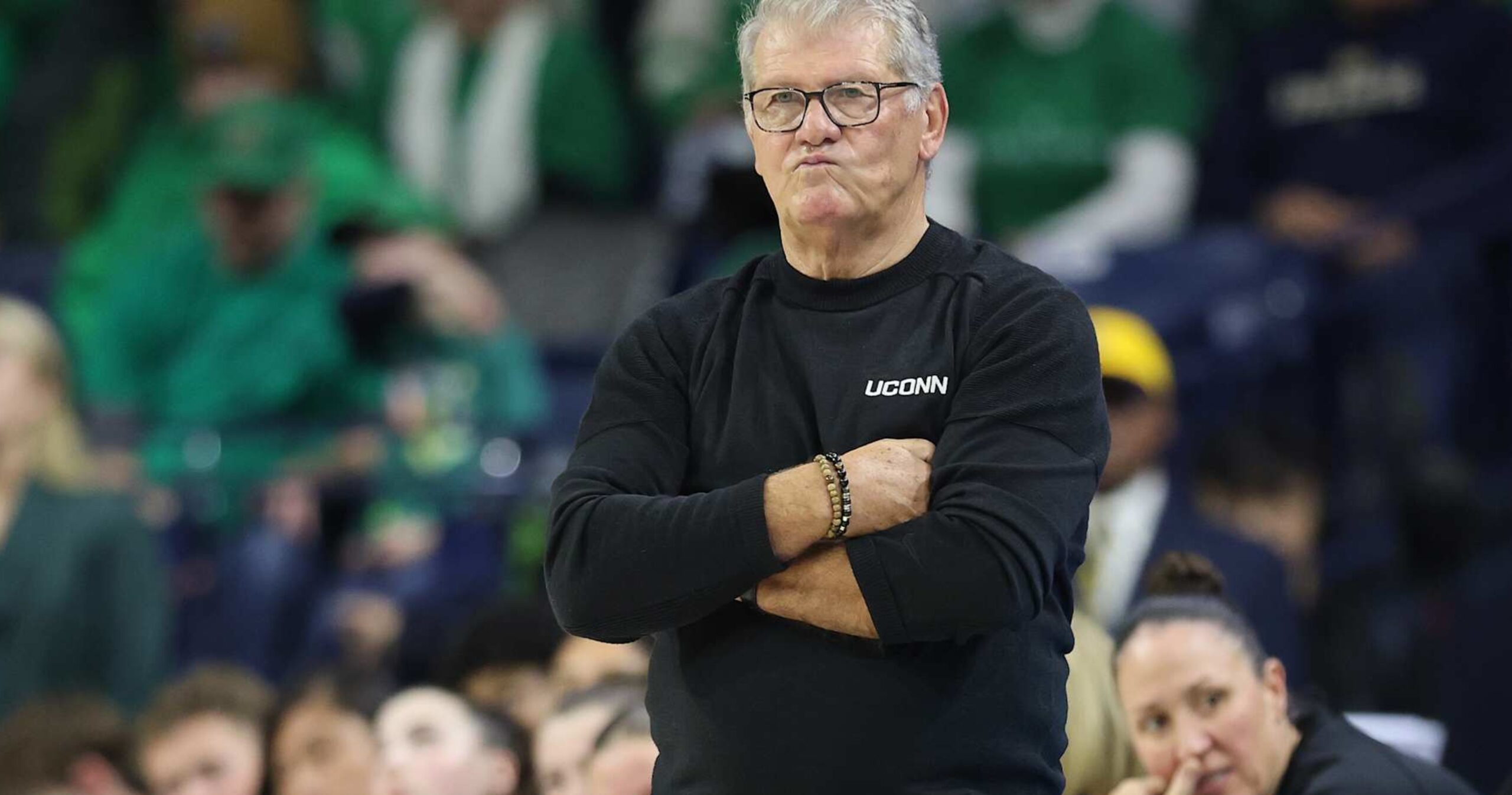 UConn’s Geno Auriemma Ties Stanford Legend Tara VanDerveer’s WCBB AP Poll Record | News, Scores, Highlights, Stats, and Rumors