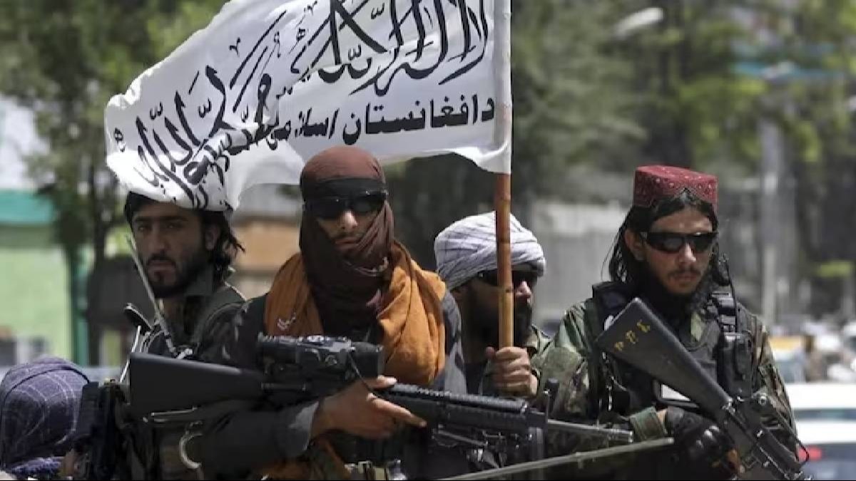 Taliban Fighting Pakistan – 15,000 Taliban fighters march to take on Pakistan. Why is Taliban biting back?