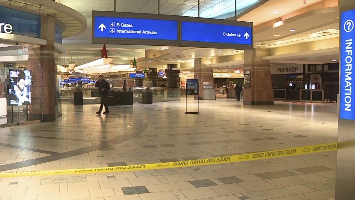 Shooting wounds 2 at Phoenix airport, 1 other stabbed, police say