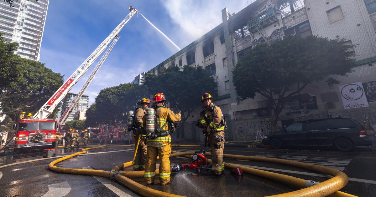 L.A. hotel that gained fame with Doors album cover burns in fire