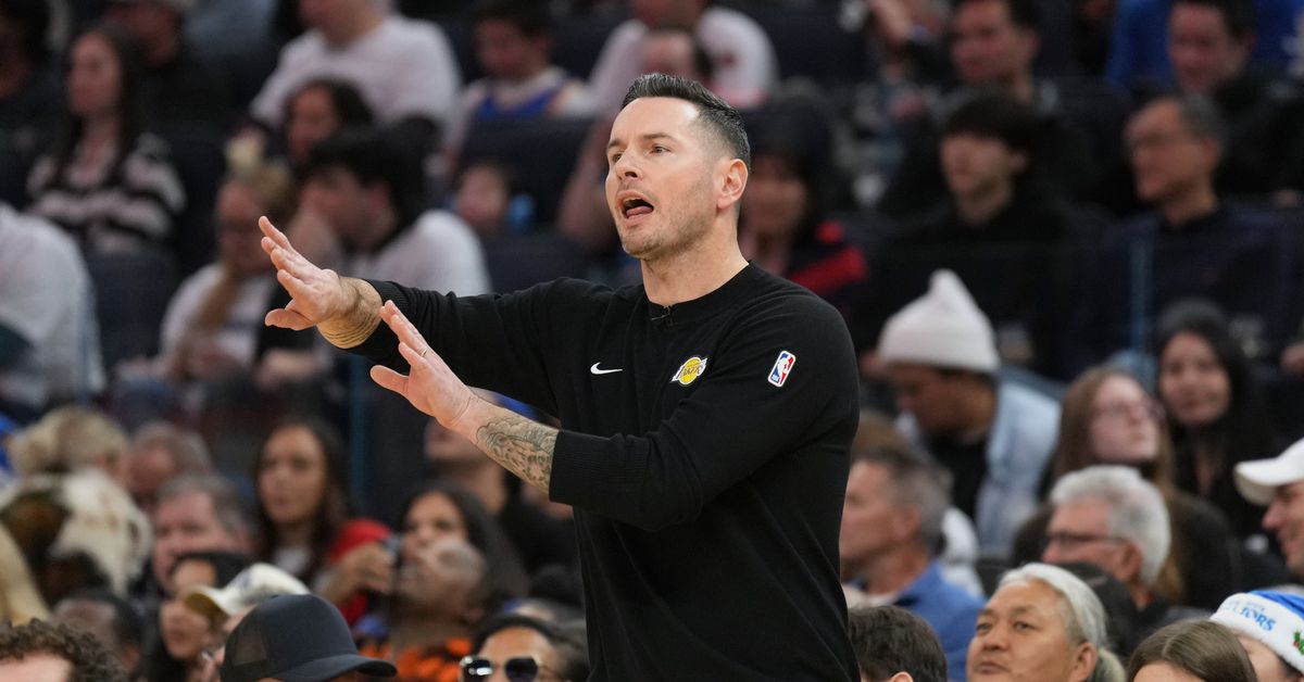 JJ Redick impressed by Lakers’ poise in Christmas Day win over Warriors