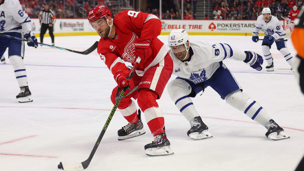 NHL On Tap: McLellan to make debut as Red Wings coach