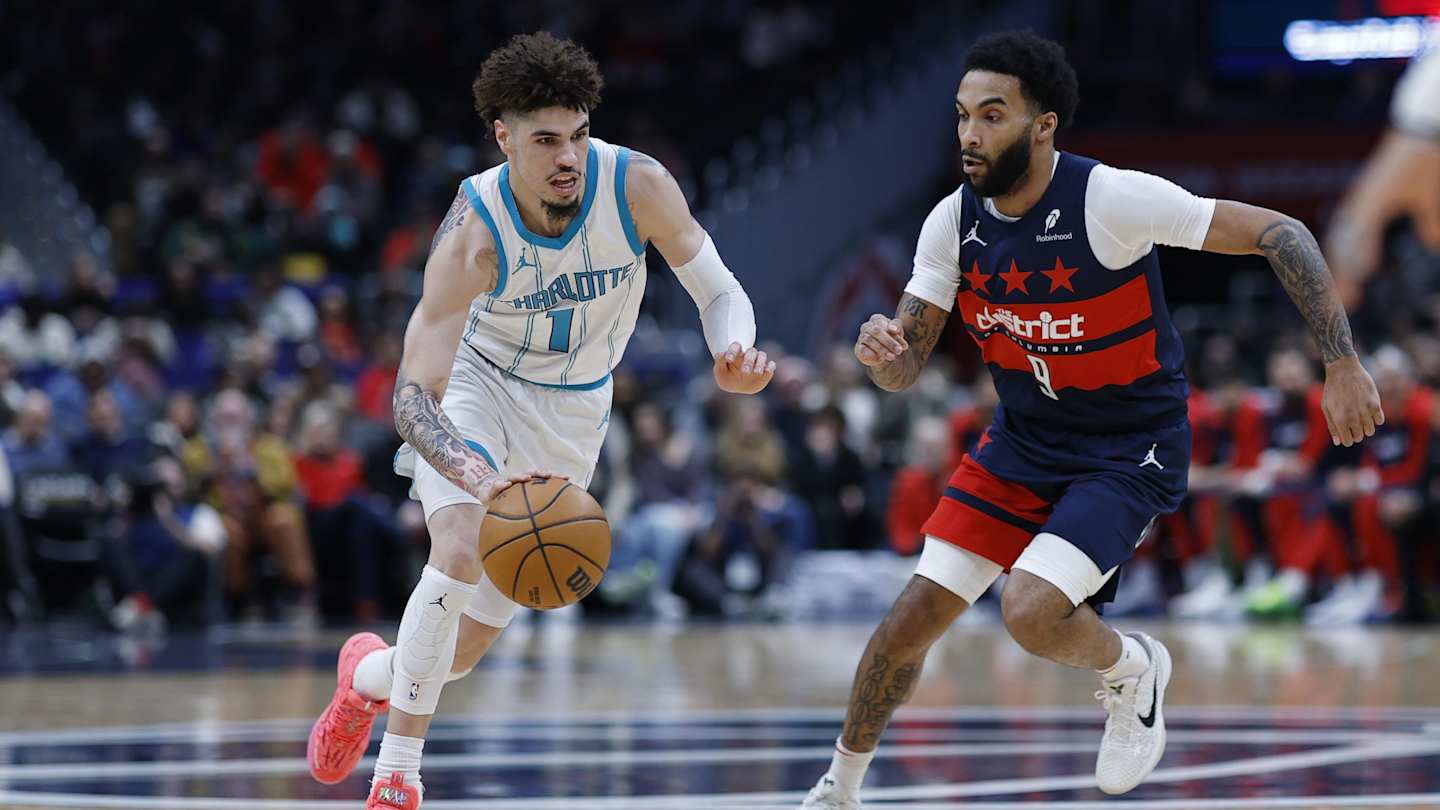 LaMelo Ball leads all Eastern Conference guards in early All-Star fan voting