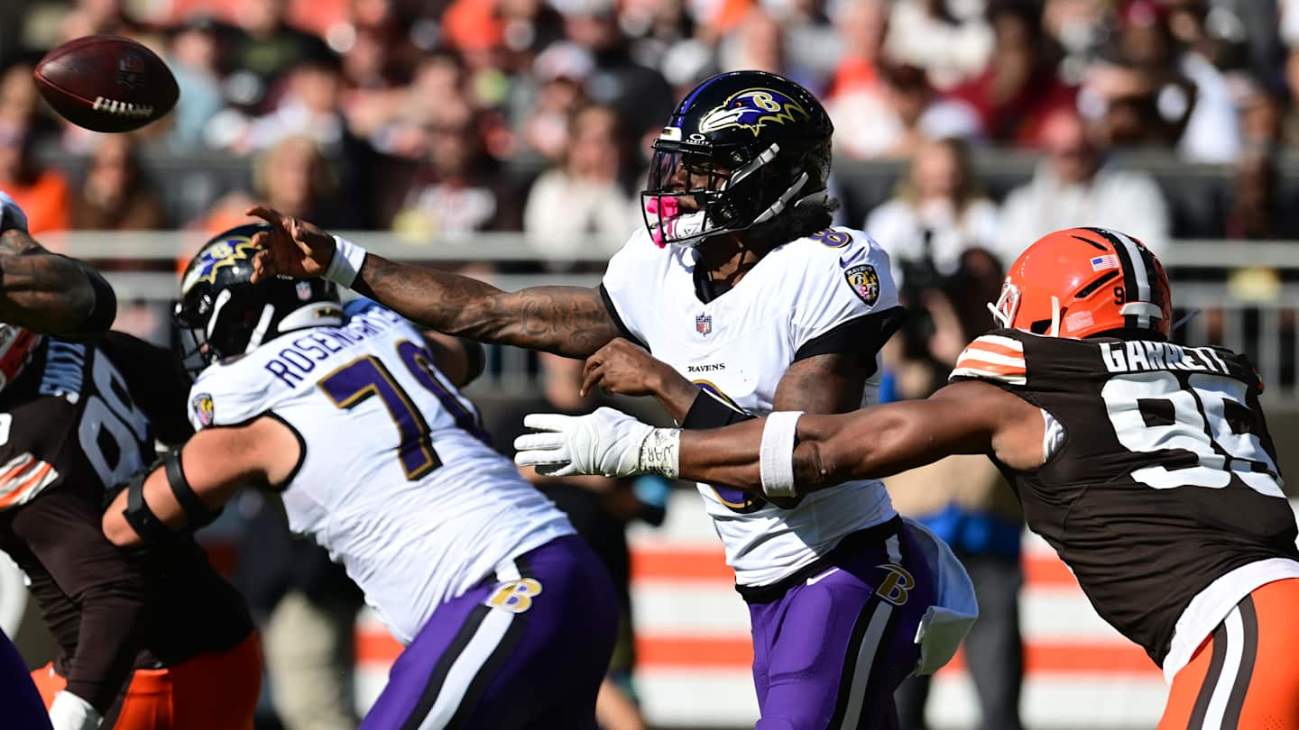 Baltimore Ravens’ Lamar Jackson Draws Praise From Browns Star