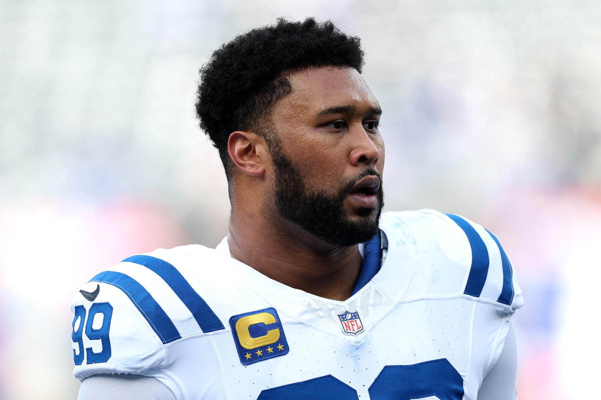 DeForest Buckner, Pat McAfee rip Colts after missing playoffs again: ‘We s*** the bed another year’