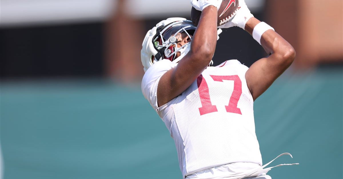 Alabama freshman wide receiver enters NCAA transfer portal