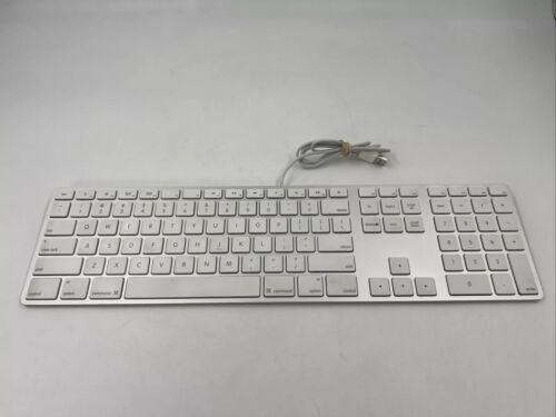 Apple A1243 Wired USB Keyboard W/ Numeric Keypad White Genuine Tested