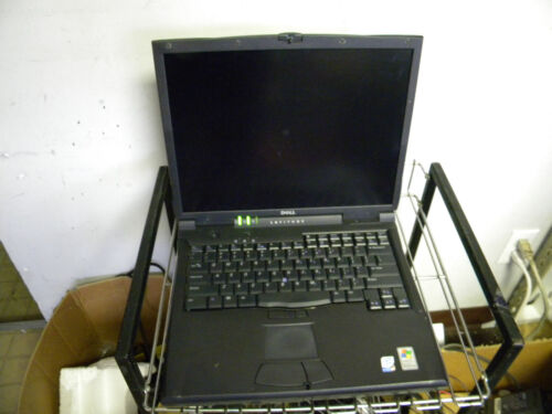 Dell Latitude C840 15″ P4 1.80GHz 512MB RAM 20GB HDD Win XP PRO 1600×1200 CDRW