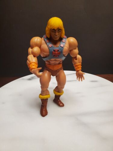 Vintage He-Man Action Figure Masters of the Universe Cartoon Mattel GNN85 GJX68