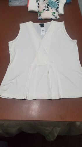 Ann Taylor Size Medium White Blouse