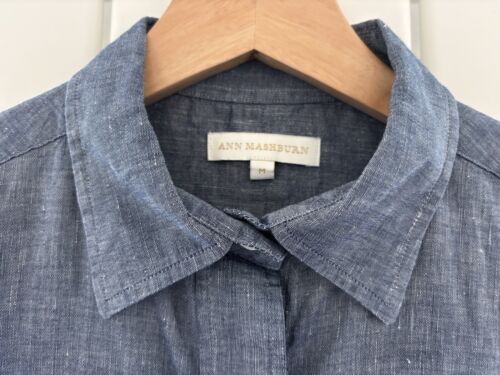 Ann Mashburn Button Up Shirt Cotolino Chambray Blue M (runs small!) EUC