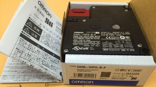 1 Year Warranty 1PCS Omron E3JM-10M4-G-NN In Box Photoelectric Switch New Brand