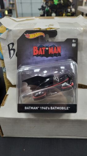 NIB 2019 BATMAN 1940’S BATMOBILE 1/50 HOT WHEELS DC DIECAST TOY CAR GNN47 DKL20