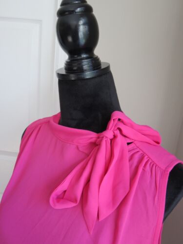 NWOT ANN TAYLOR HOT PINK TIE NECK BOW SLEEVELESS BLOUSE TOP – SIZE S