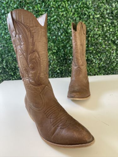 Coconuts by Matisse Women’s Gaucho Boot Color Tan Man Made Size 8.5