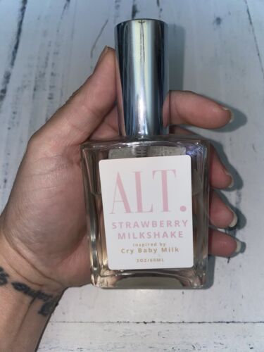 New  strawberry Milkshake Like Cry Baby Perfume