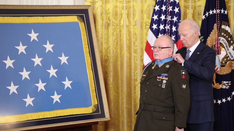 Biden awards Medal of Honor to 7 US Army soldiers in White House ceremony