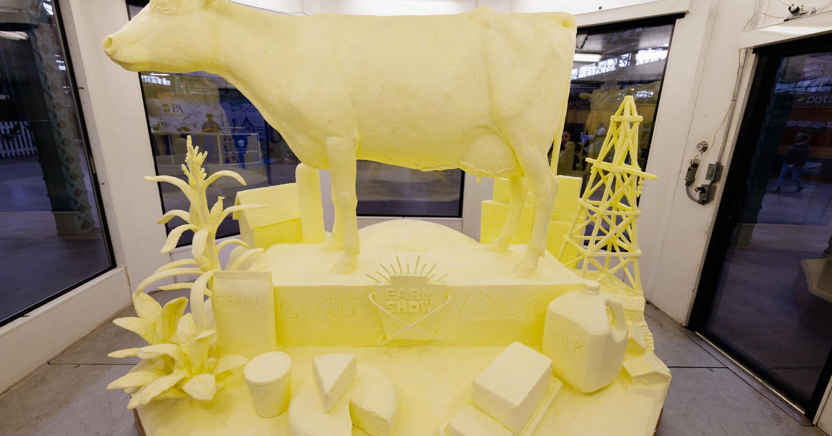 2025 Pennsylvania Farm Show butter sculpture celebrates dairy cows as “superheroes”