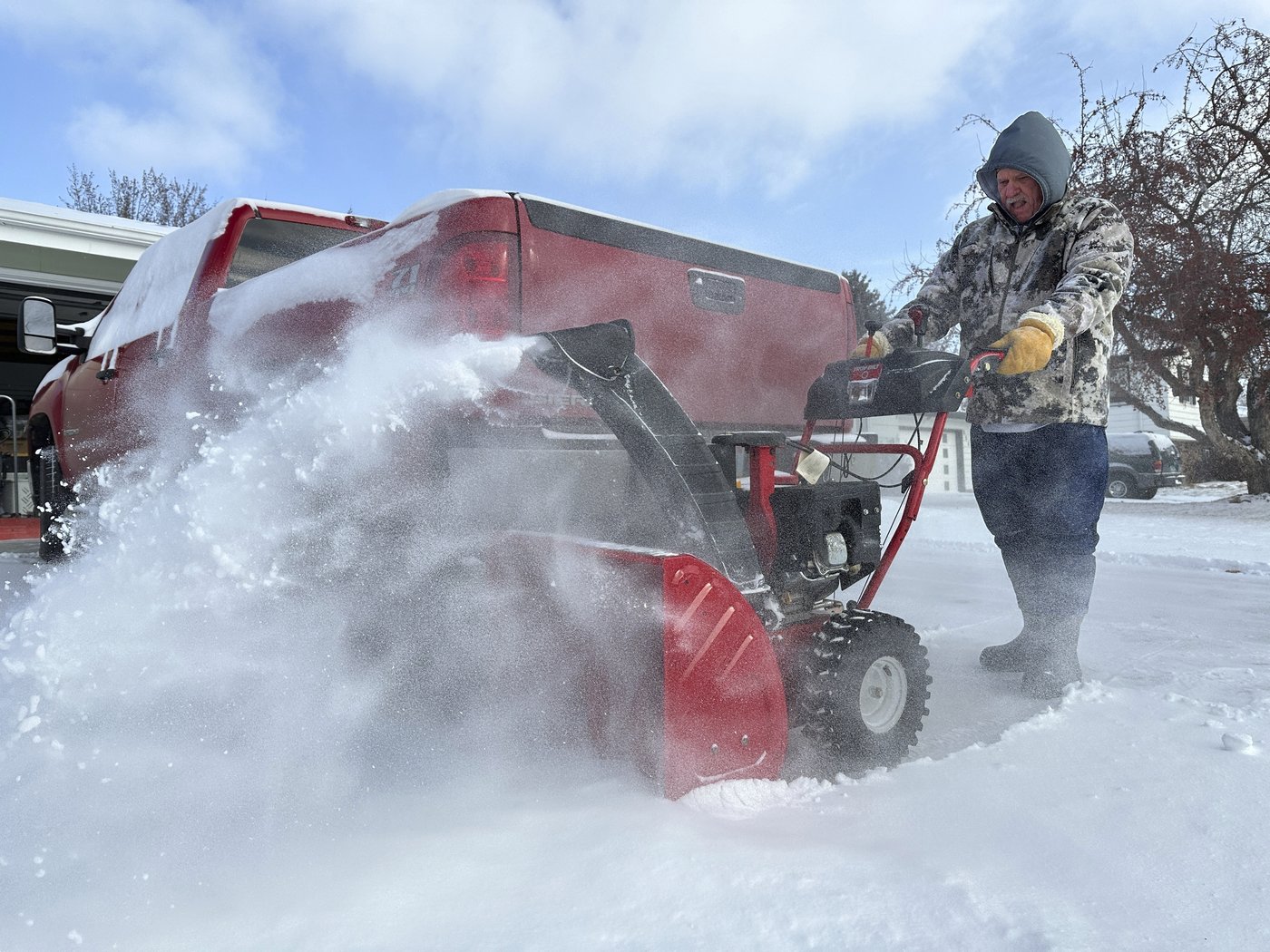 New Year in Waterloo Region welcomed by heavy snow