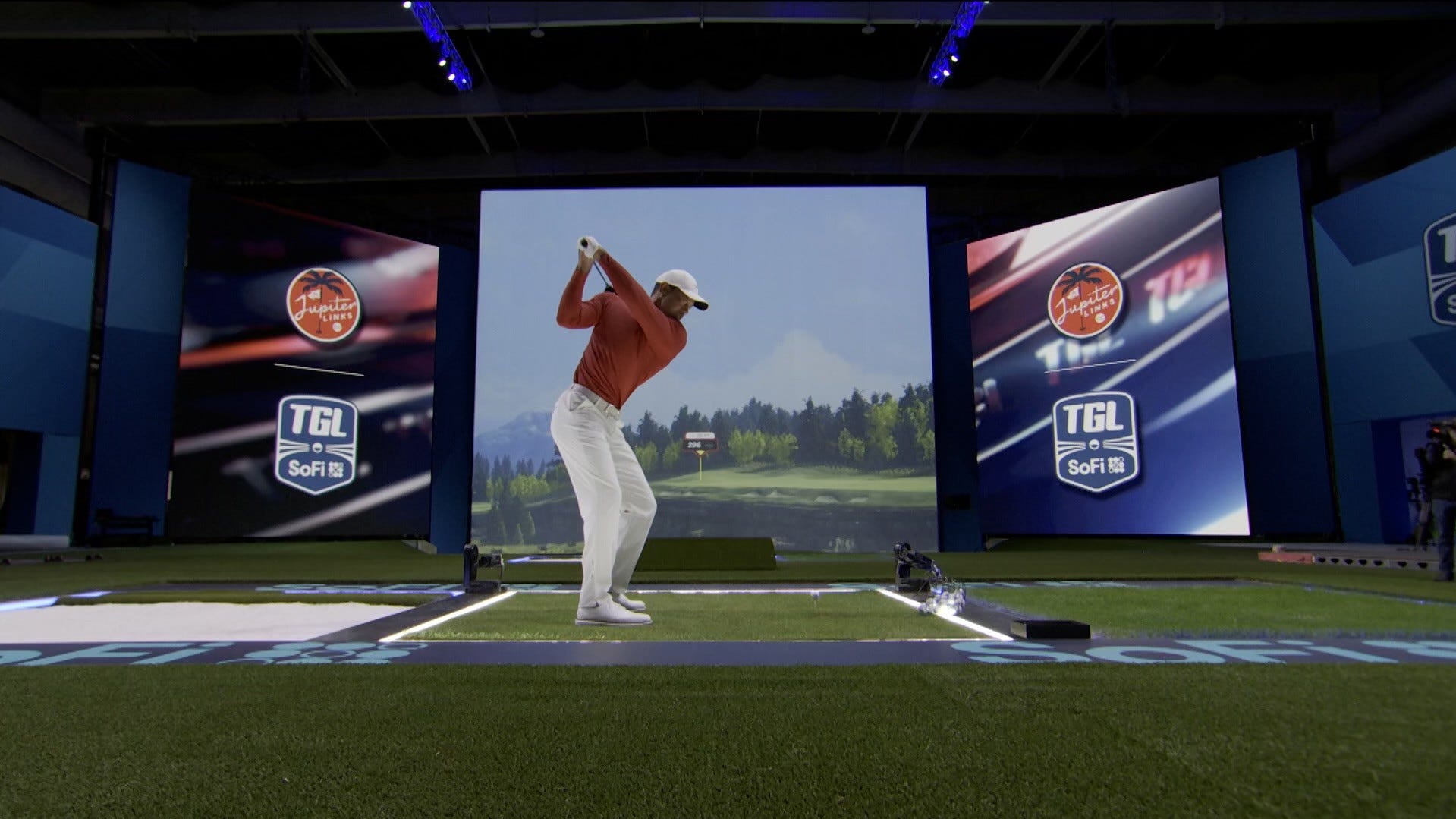 Tiger Woods, Rory McIlroy interactive golf league, starts Tuesday