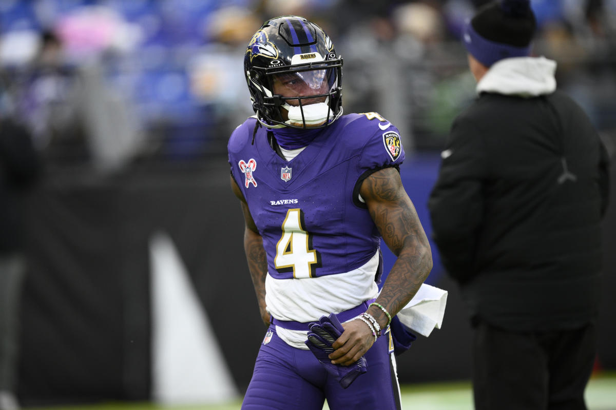 Ravens Pro Bowl WR Zay Flowers sustains knee injury in Week 18