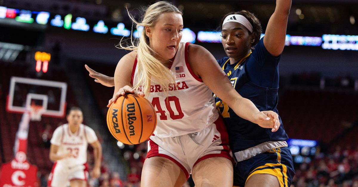 Nebraska WBB Stalls Out Against #4 USC