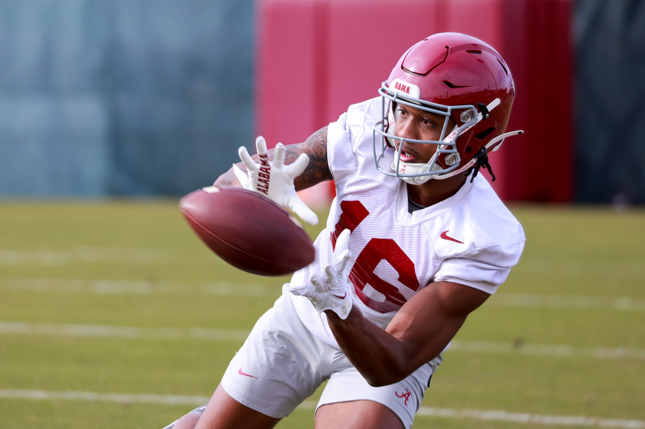 Alabama football WR enters transfer portal after 2024 season ends