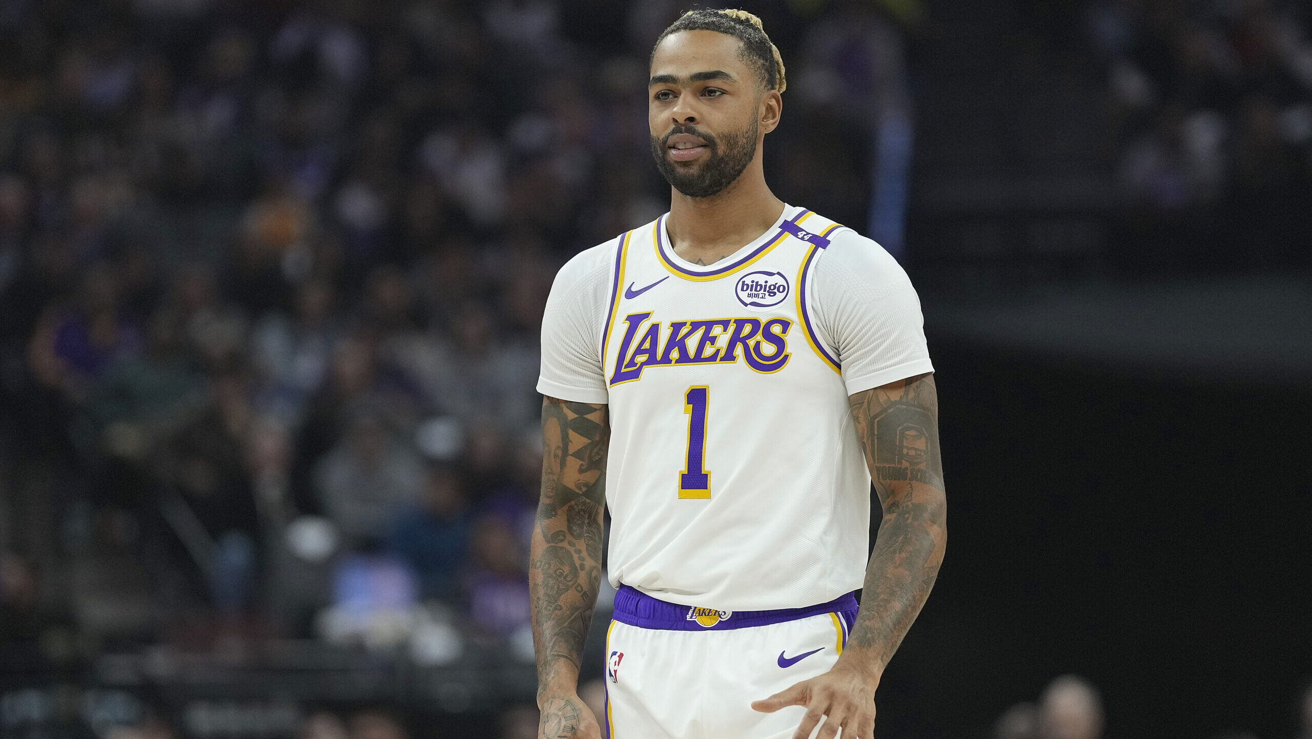 Lakers trade D’Angelo Russell to Nets in exchange for Dorian Finney-Smith