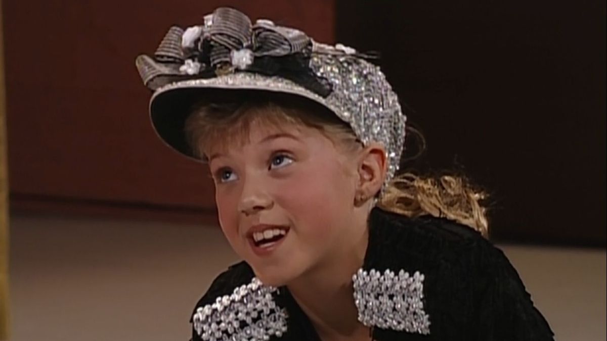 Months After Full House’s Jodie Sweetin Recreated Stephanie Tanner’s Boyz II Men Dance In Viral Video, She Explained How She Totally Nailed It