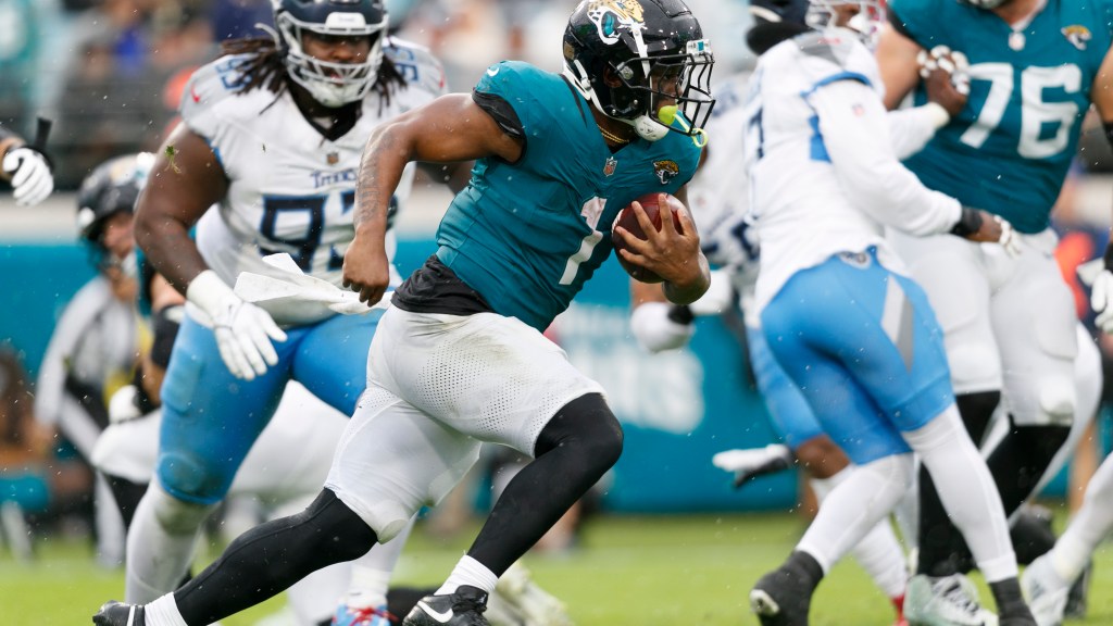 Etienne Climbs Jaguars’ Franchise Record Books