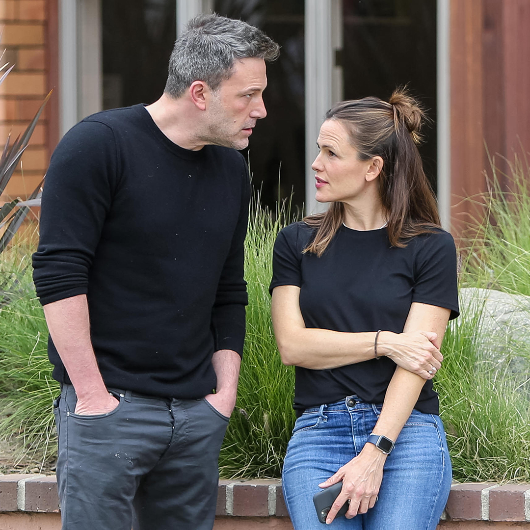 Ben Affleck and Jennifer Garner Spent Christmas Together Because “It’s All for the Kids”